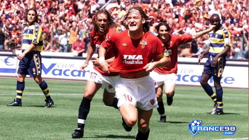 AS Roma vô địch Serie A lần gần nhất ở mùa giải 2000/2001