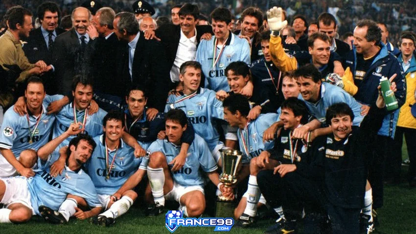 Lazio dành Scudetto mùa giải 2000/2001